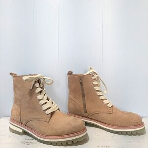 Oasis Society Tatum Nude Lace Up Combat Boot size 7‎ Moto Neutral Spring